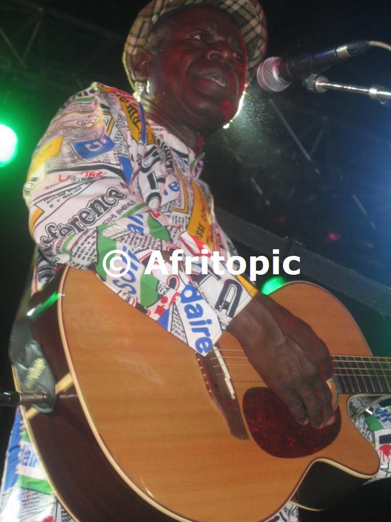 ../Images/AfricaFestival-26-27-28May05 044.jpg